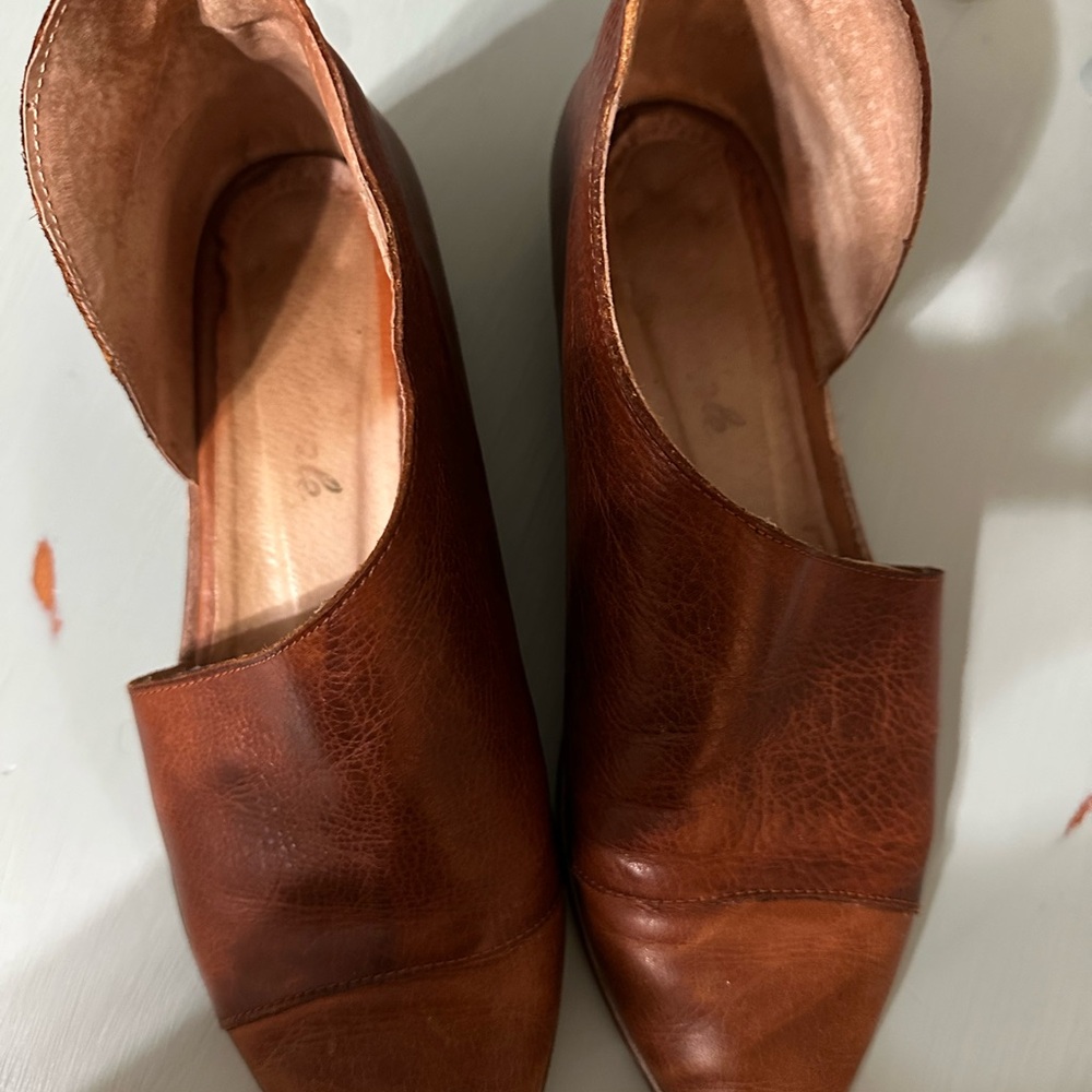 Free People Royale Flats - Cognac Leather Women's Shoes - Picture 3 of 6